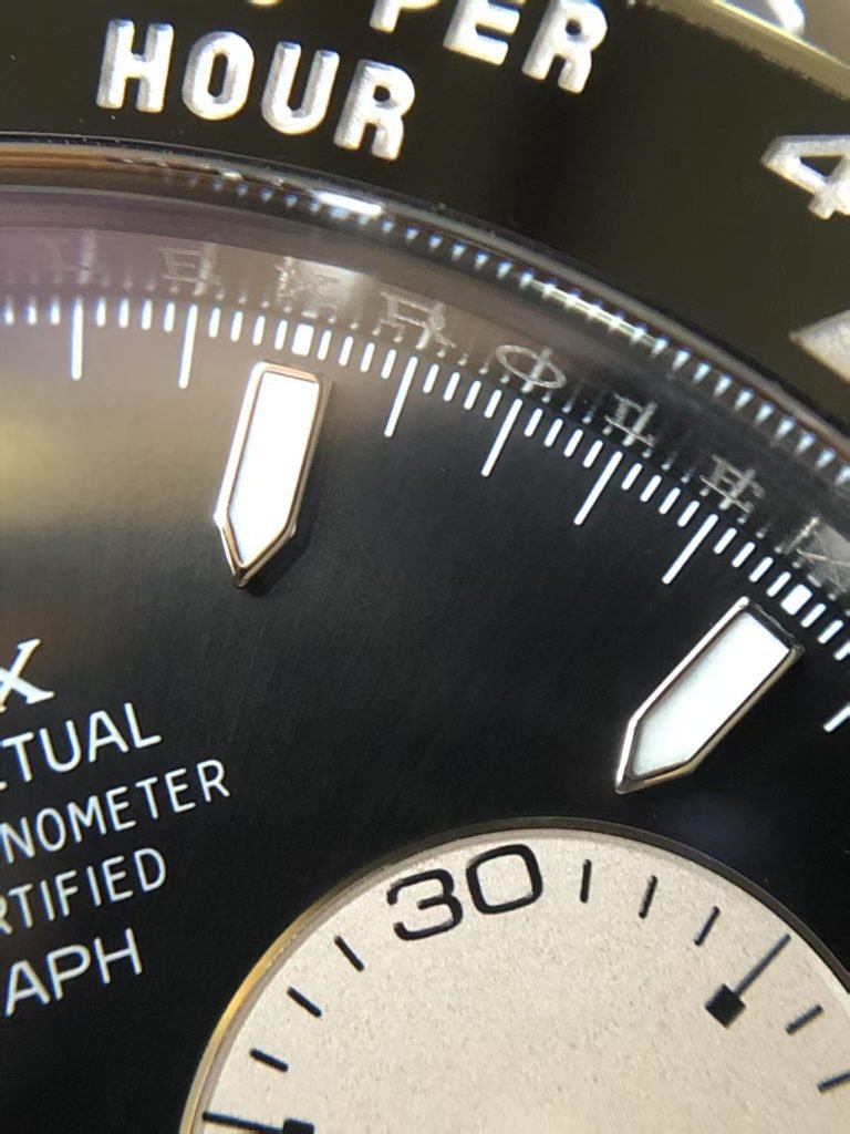 Clean-Le-Mans-Daytona-Dial-2-768x1024-1 Clean-Le-Mans-Daytona-Dial-2-768x1024-1