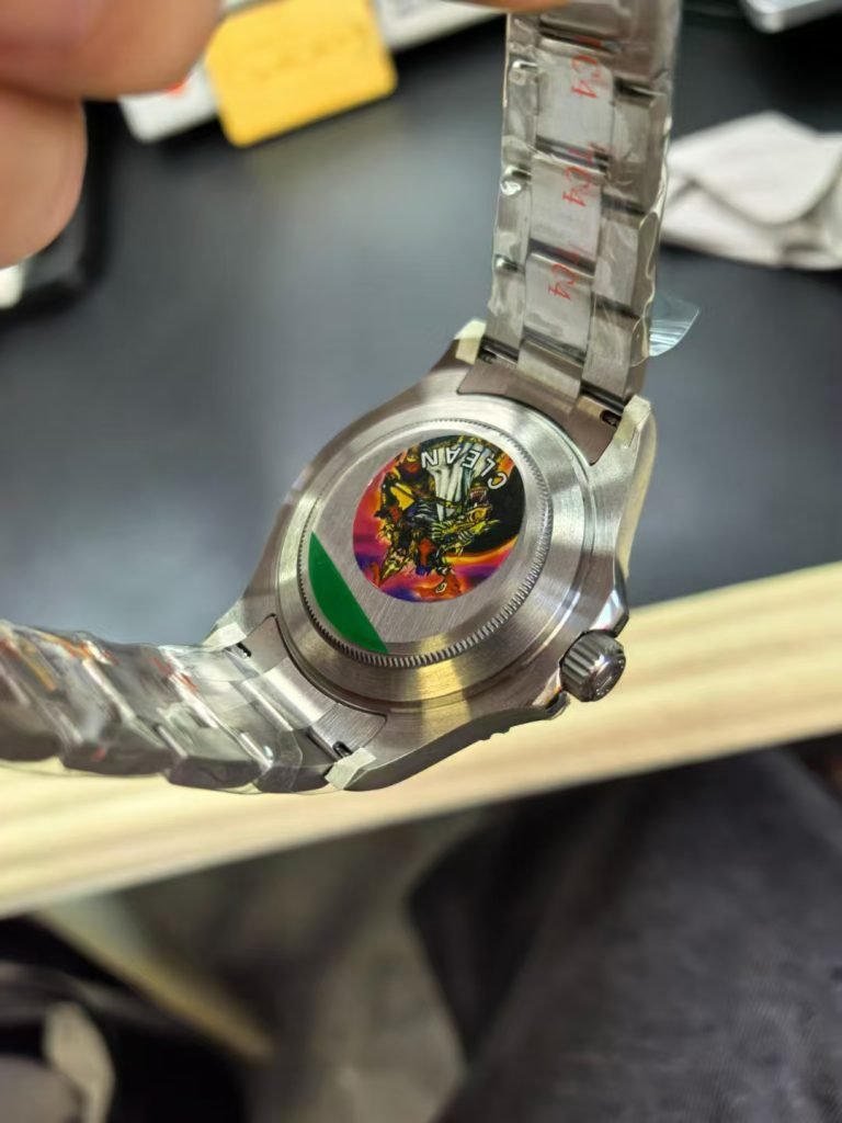 Rolex-YachtMaster-226627-Case-Back-768x1024-1