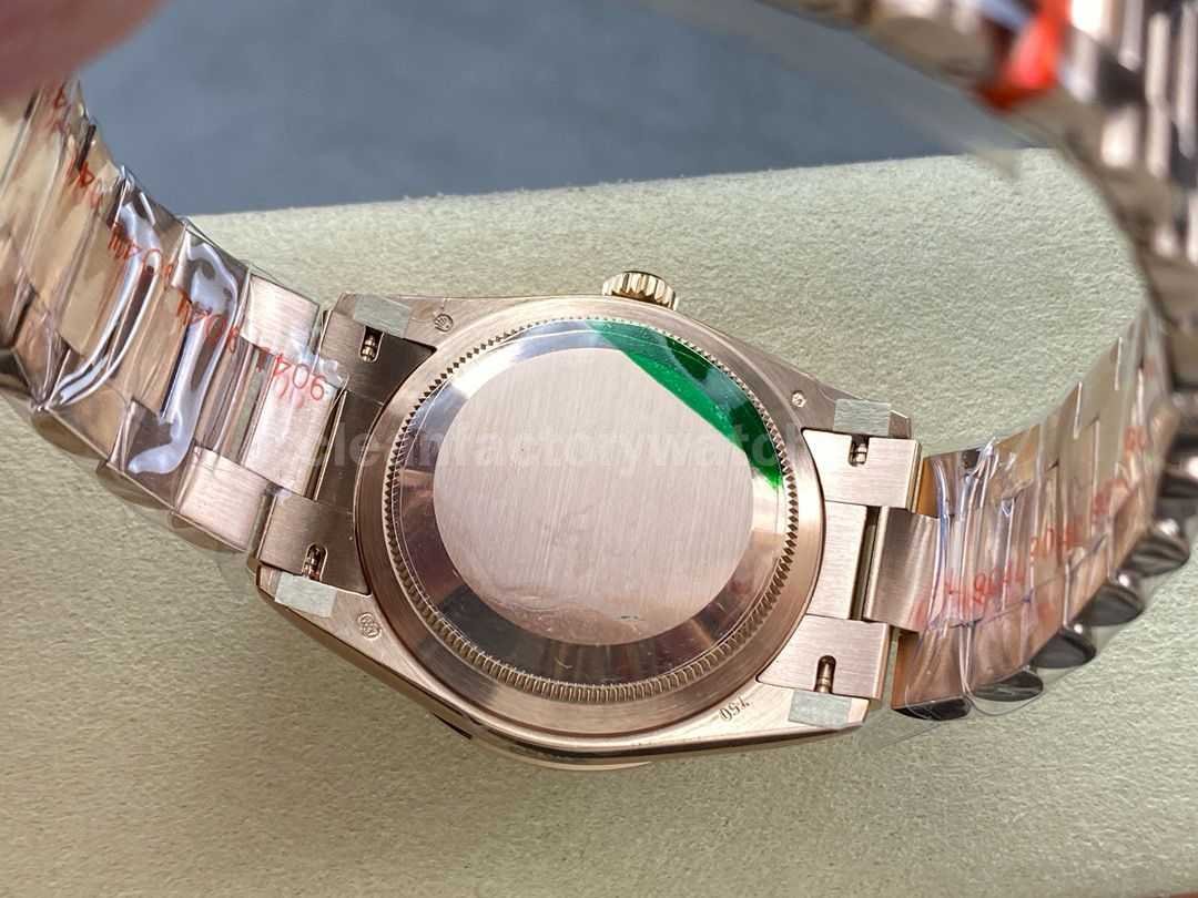 8+ Factory Counterweight Rolex Day Date 128345RBR 0042 36mm Di (3)