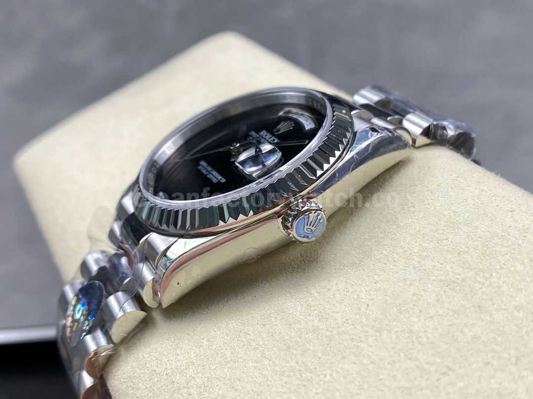 8+ Factory Counterweight Rolex Day Date 18206 36mm Full White Gold Black Dial (1)