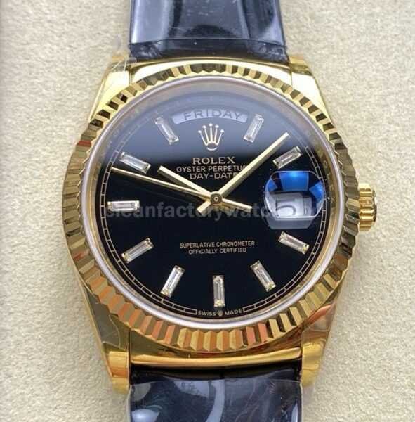 8+ Factory counterweight Rolex Day-Date 36mm 128238 Yellow Gold Crocodile Leather Strap Baguette Diamond Black Dial