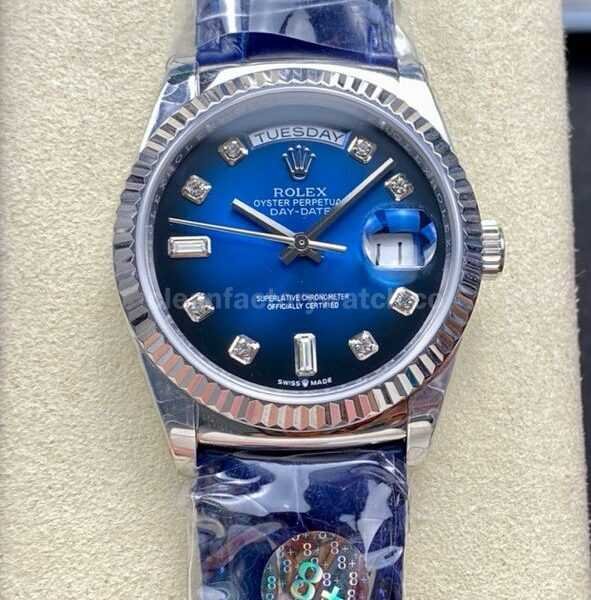 8+ Factory counterweight Rolex Day-Date 36mm 128239-0023 White Gold Crocodile Leather Strap Diamond Mope Baguette Diamond Blue Ombré Dial