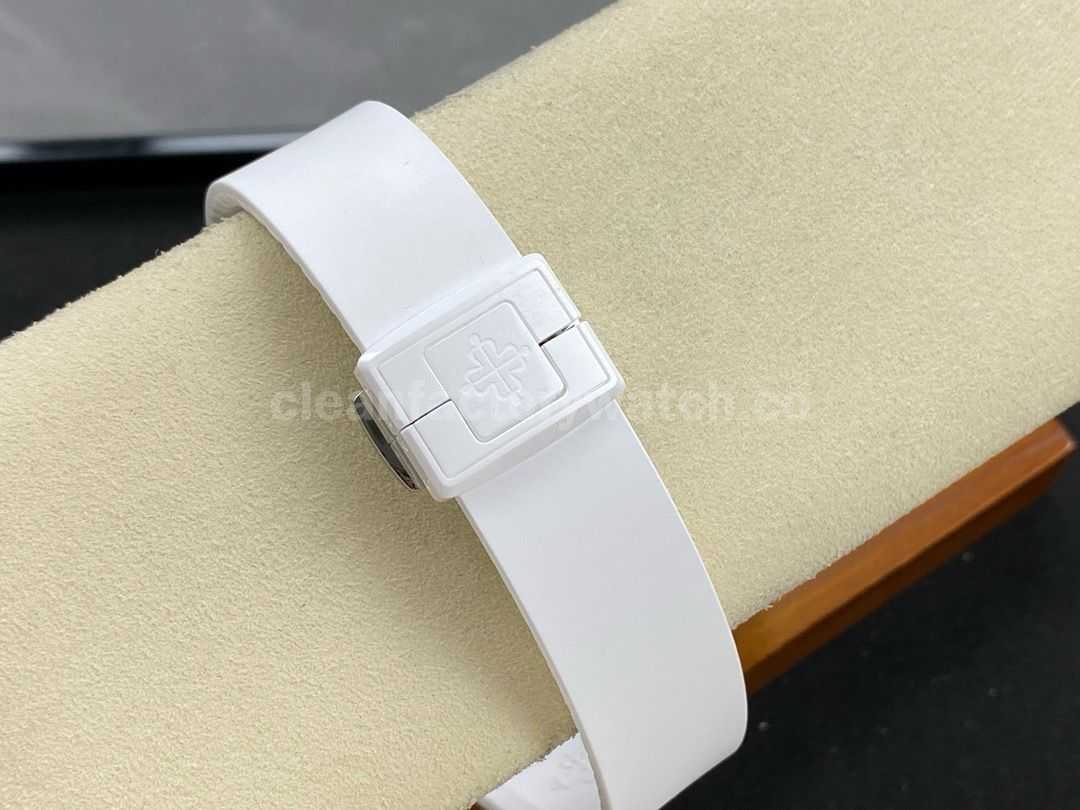 AMG Factory Customer Made Patek Philippe Nautilus PP5711 40mm Ceramics White Rubber Strap Pink