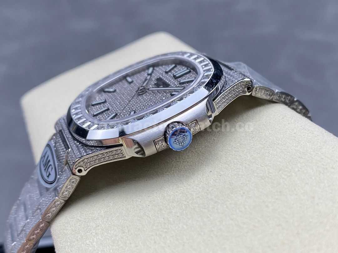 AMG Factory Patek Philippe Nautilus PP5711 40mm Baguette Diamond Bezel White GoldDiamond