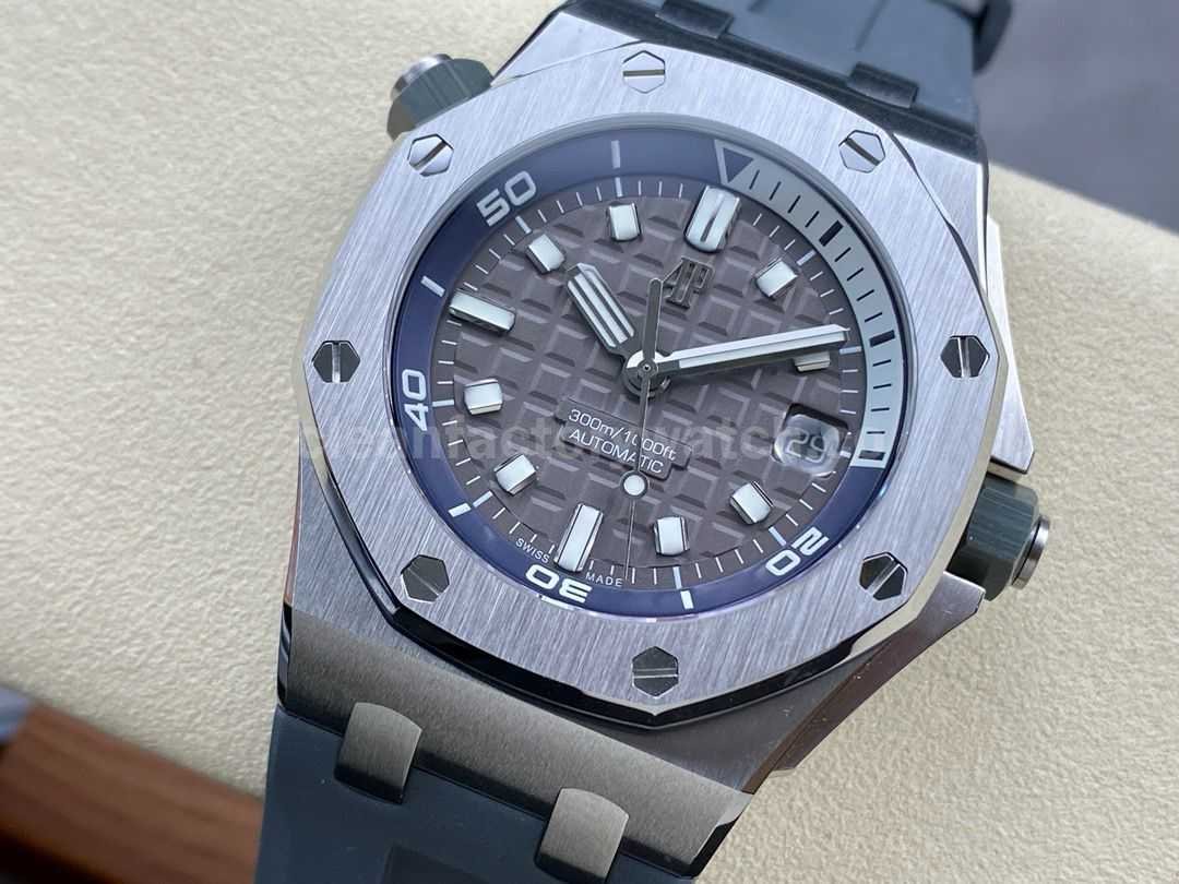 APF Factory Audemars Piguet Royal Oak Offshore Diver 15720ST.OO.A009CA.01 42mm S