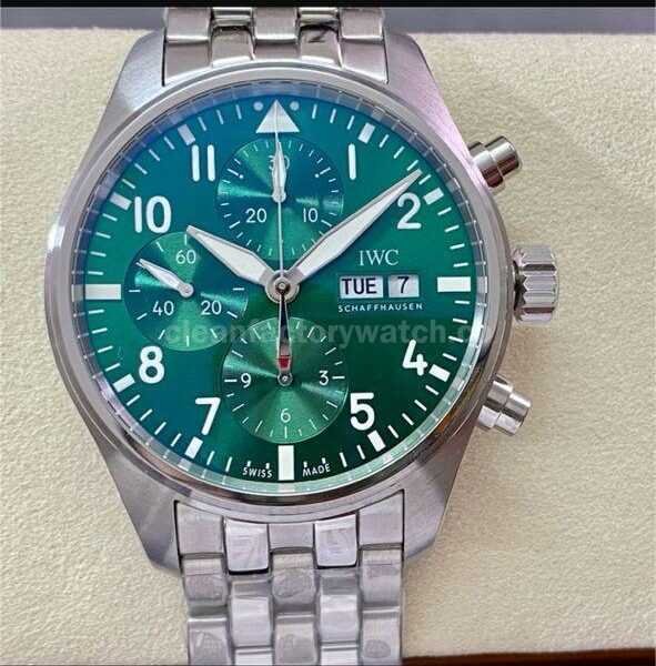 AZ Factory IWC Pilot Chronograph IW388103 41mm Full Steel Arabic Numerals Green Dial