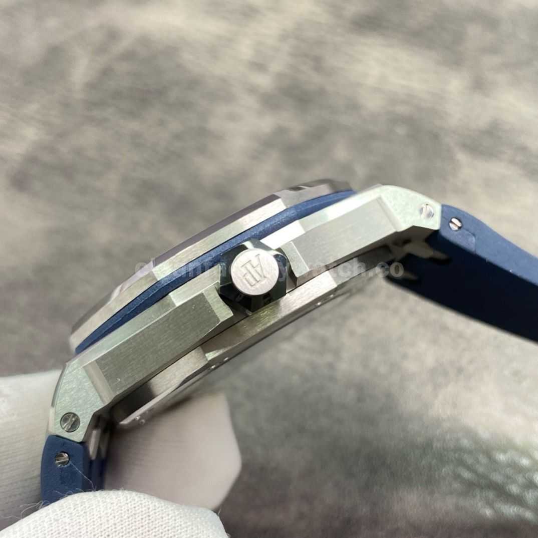 BF Factory Audemars Piguet Royal Oak Offshore Diver 15720ST.OO.A027CA.01 42mm Stee (5)