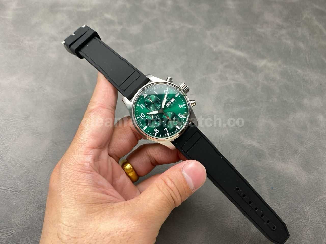 BLS Factory IWC Pilot Chronograph IW388103 41mm Steel Rubber Strap Arabic Numerals Green Dial (11)