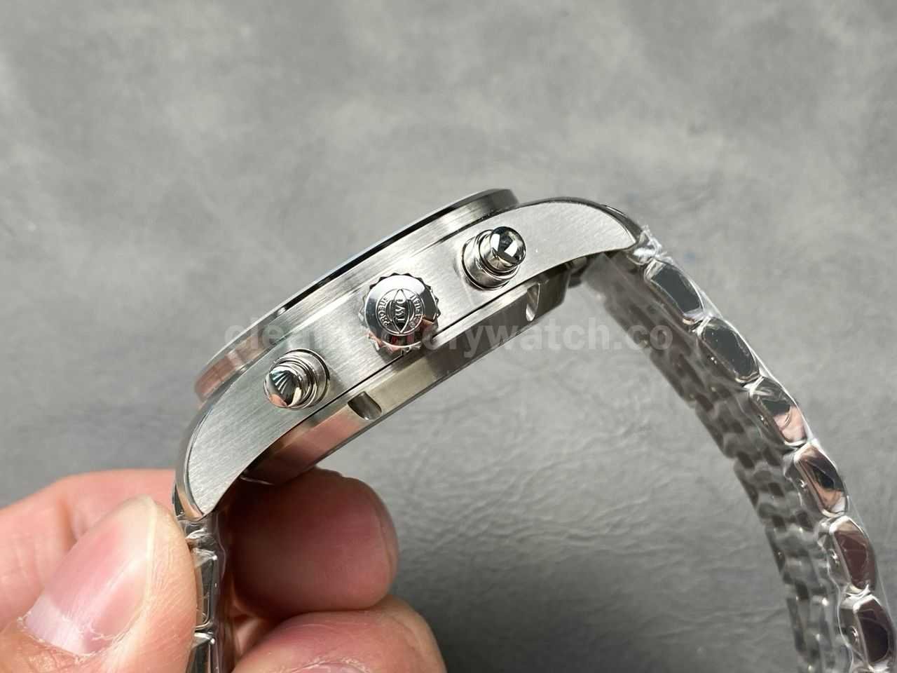 BLS Factory IWC Pilot Chronograph IW388104 41mm Full Steel Strap Arabic Numerals Green Dial (10)