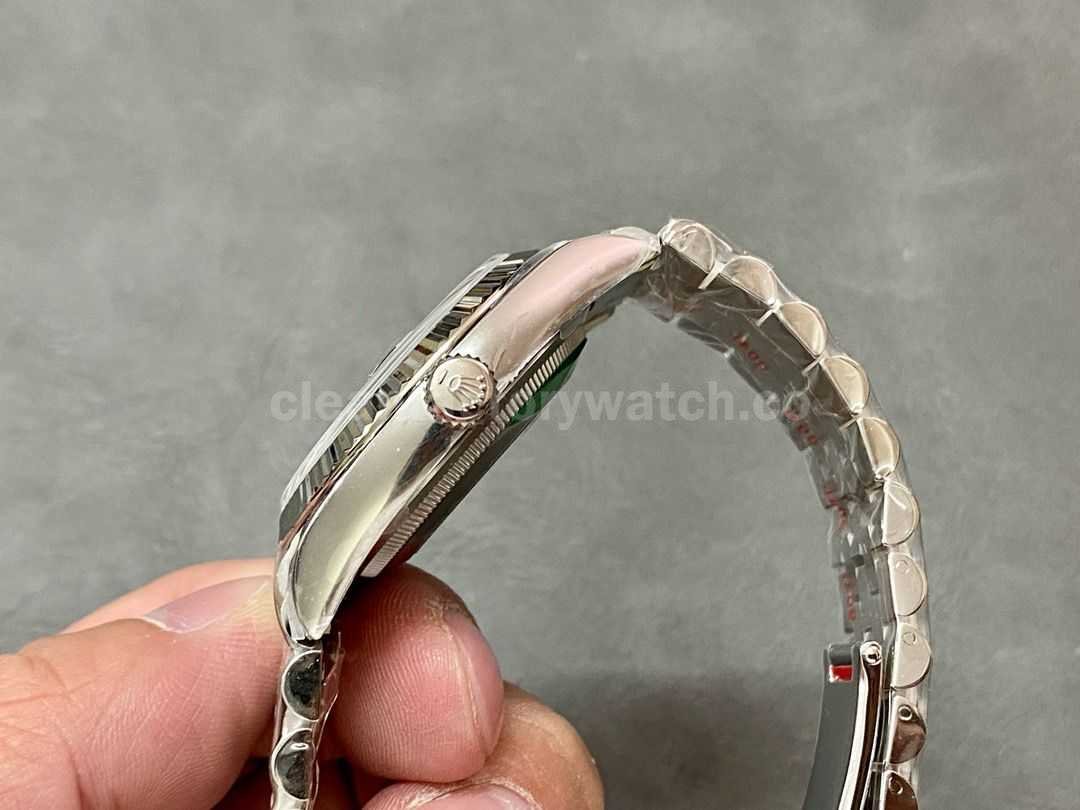 Clean Factory Rolex Datejust 126234 0051 (4)