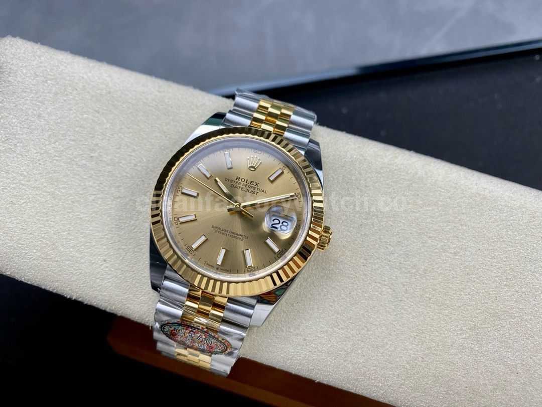 Clean Factory Rolex Datejust 126333 0010 (8)