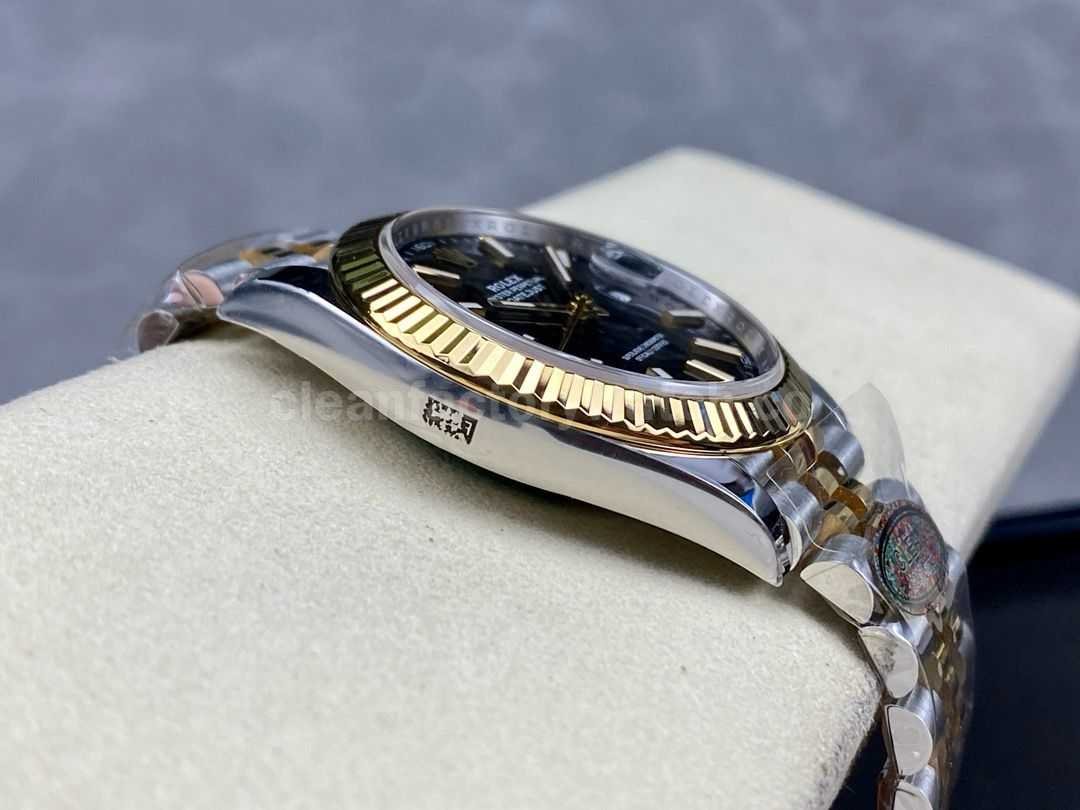 Clean Factory Rolex Datejust 126333 0014 (1)