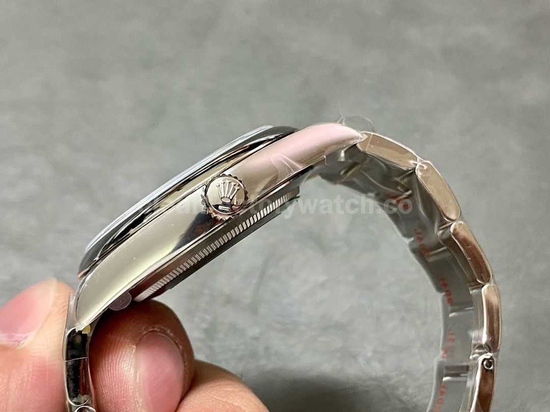 Clean Factory Rolex Oyster Perpetual 126000 0006 (3)