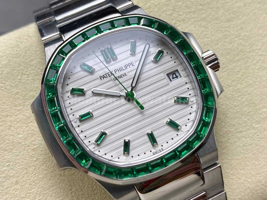 GR Factory Patek Philippe Emerald Nautilus 5711 113P 010 40.5mm Full Platinum White Dial (5)