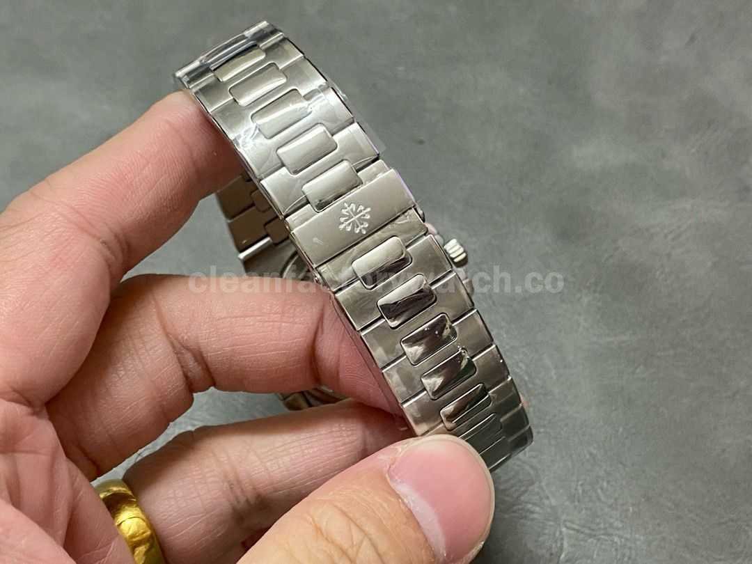 GR Factory Patek Philippe Emerald Nautilus 5711113P 001 40.5mm Full Platinum Black Dial (3)