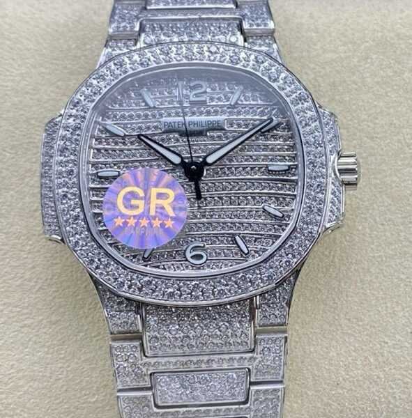 GR Factory Patek Philippe Nautilus 7118/1450G-001 Full Diamond White Gold Diamond Dial