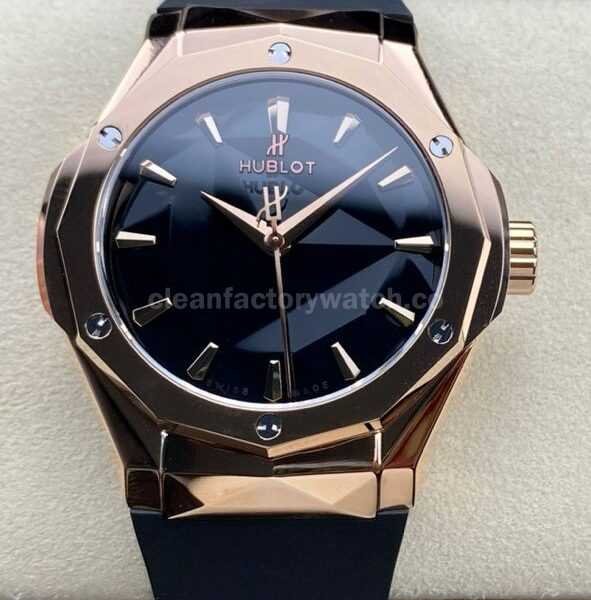 HB Factory Hublot Classic Fusion 550.OS.1800.RX.ORL19 40mm Rose Gold Black Rubber Strap Black Dial