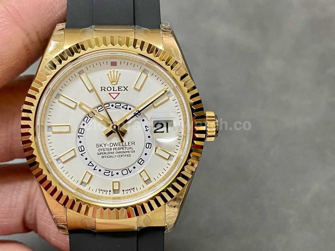 Noob Factory Rolex Sky Dweller 336238 0003 42mm Yellow Gold Rubber Strap White Dial (5)