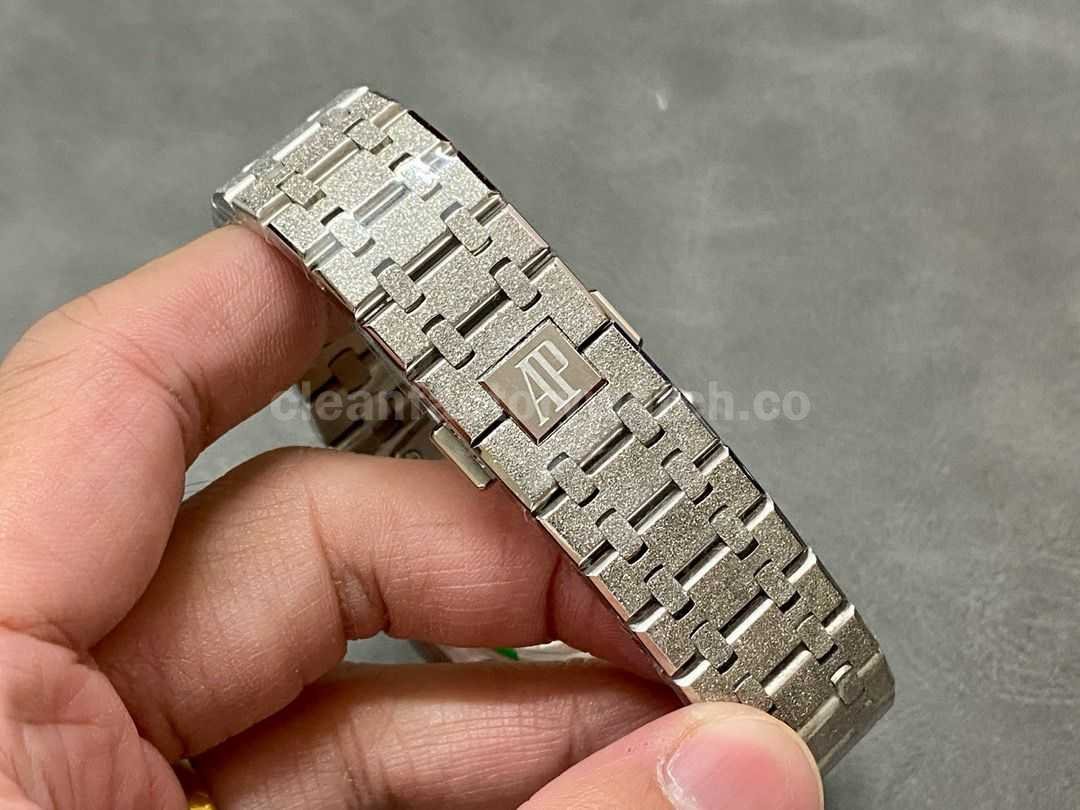 OMF Factory Frosted Audemars Piguet Royal Oak 15500ST.OO.1220ST.03 41mm Full Frosted Steel Si (4)