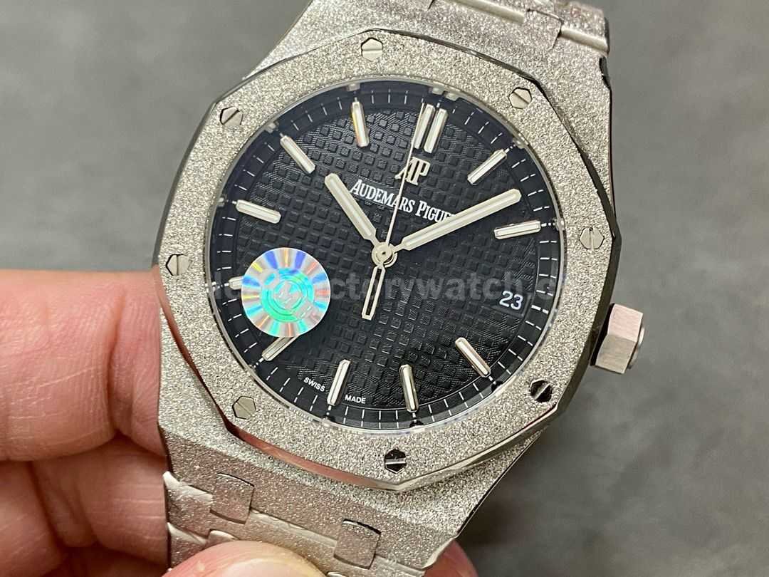 OMF Factory Frosted Audemars Piguet Royal Oak 15500ST.OO.1220ST.03 41mm Full Frosted Steel Si (9)