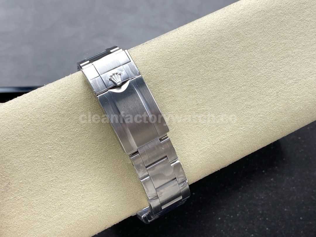 QF Factory Rolex Explorer II M226570 0001 42mm Full 904L White Dial (7)