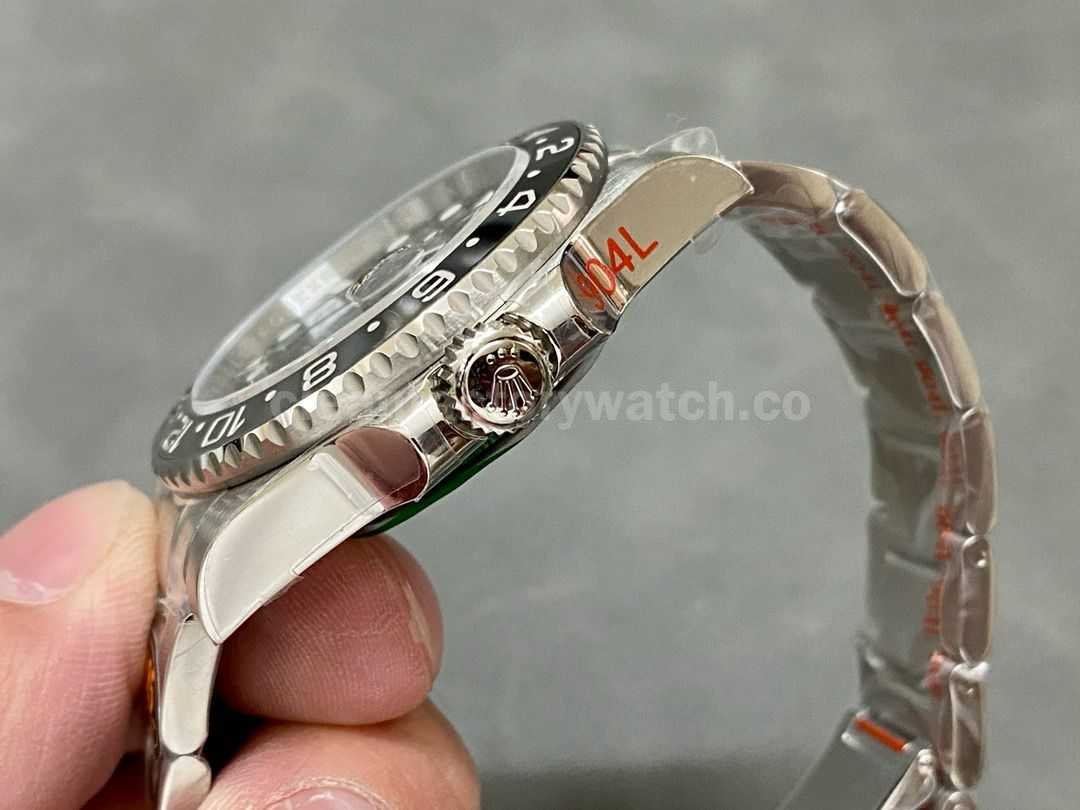 QF Factory Rolex GMT Master II 126710GRNR 0004 40mm Full 904L Black Dial (3)