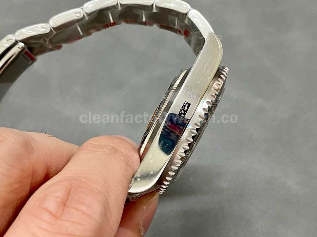 QF Factory Rolex GMT Master II 126710GRNR 0004 40mm Full 904L Black Dial (4)