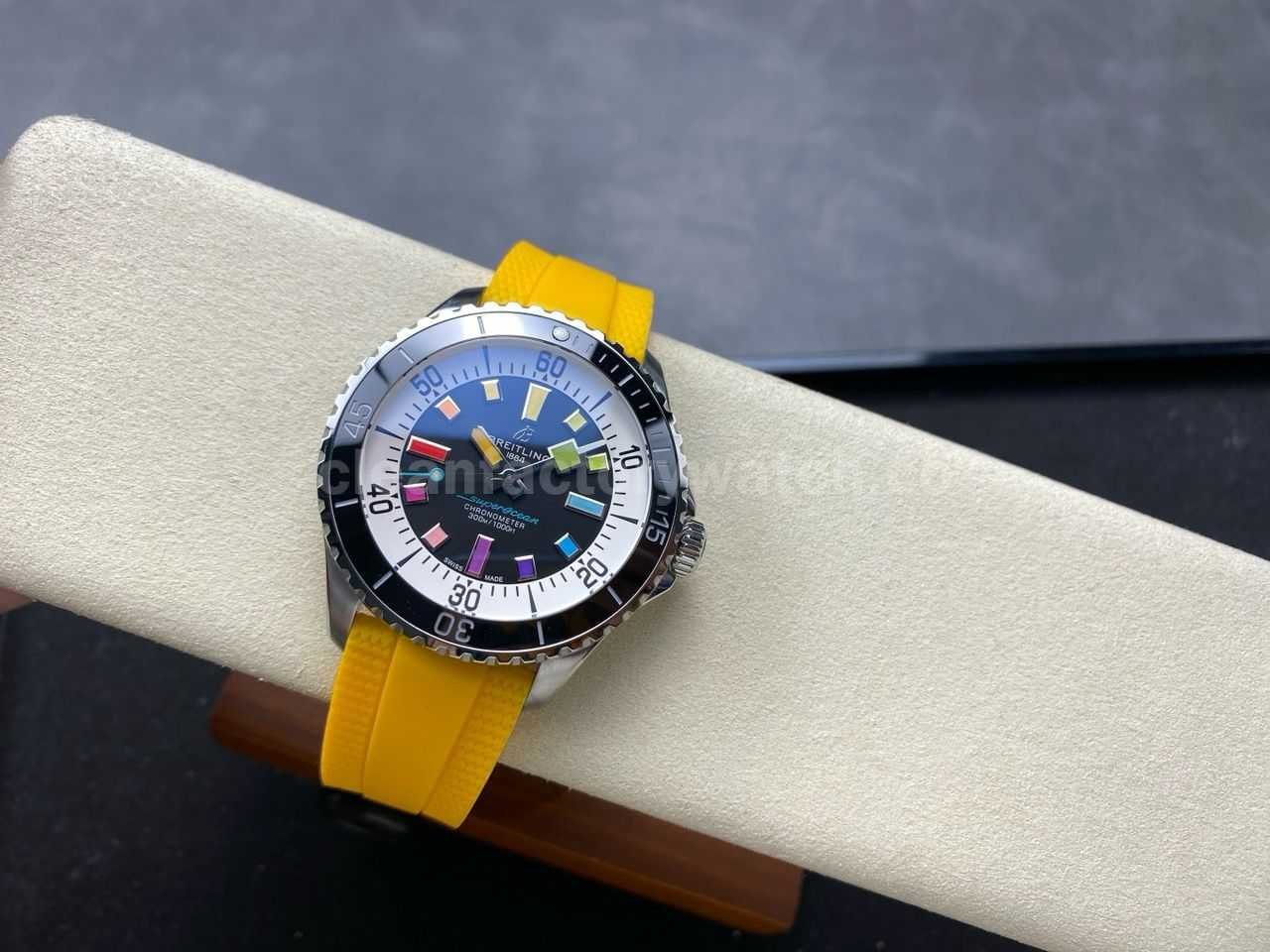TF Factory Breitling Superocean A17375211B2S4 44mm Steel Rubber Strap Rainbow Nails Black Dial (3)