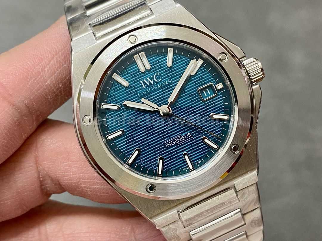 V7 Factory IWC Ingenieur Automatic IW328903 40mm Full Steel Blue Dial (8)