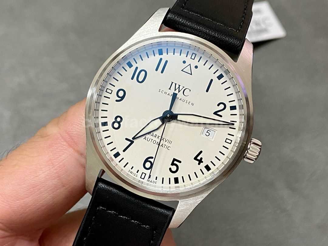 V7 Factory IWC Pilot Mark XVIII IW327012 40mm Steel Leather Strap Arabic Numerals White Dial (5)