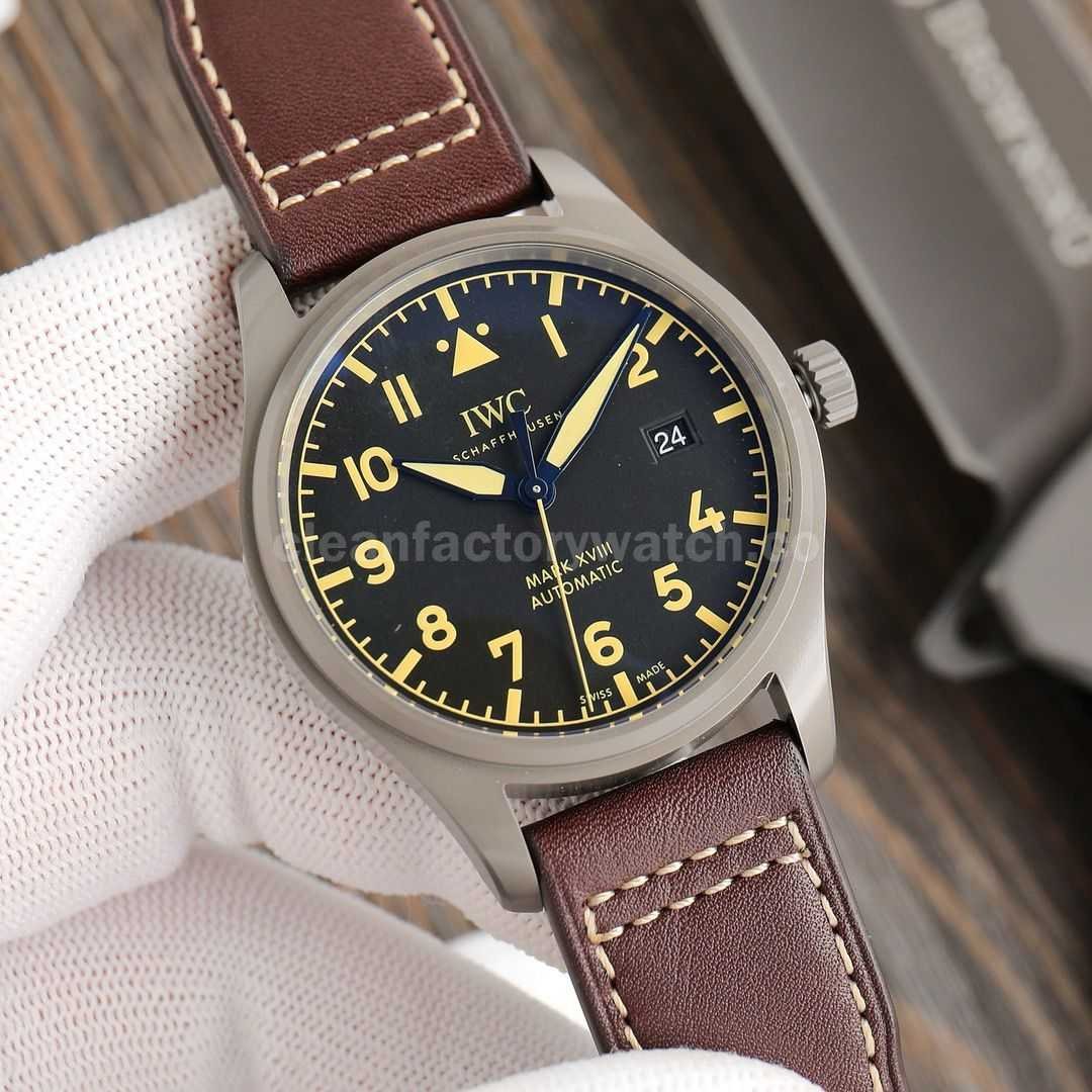 V7 Factory IWC XVIII Heritage Pilot Mark IW327006 40mm Titanium Leather Strap Arabic Numerals Black Dial (6)