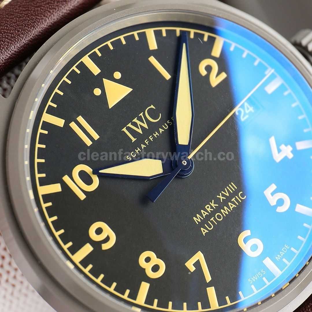 V7 Factory IWC XVIII Heritage Pilot Mark IW327006 40mm Titanium Leather Strap Arabic Numerals Black Dial (7)