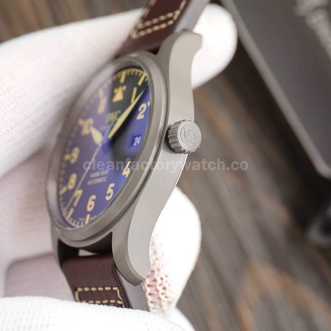 V7 Factory IWC XVIII Heritage Pilot Mark IW327006 40mm Titanium Leather Strap Arabic Numerals Black Dial (8)