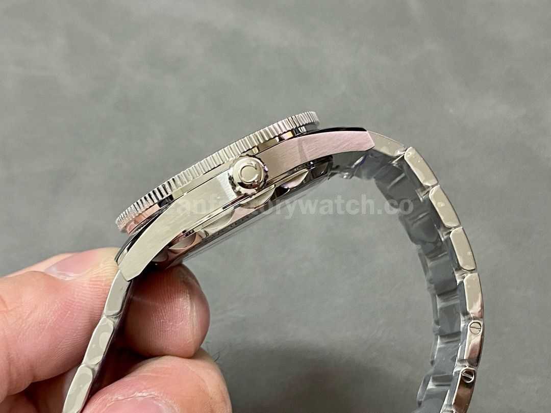 VS Factory Omega Seamaster 300co Axial Master Chronometer 41mm Full Steel Black Dial (5)