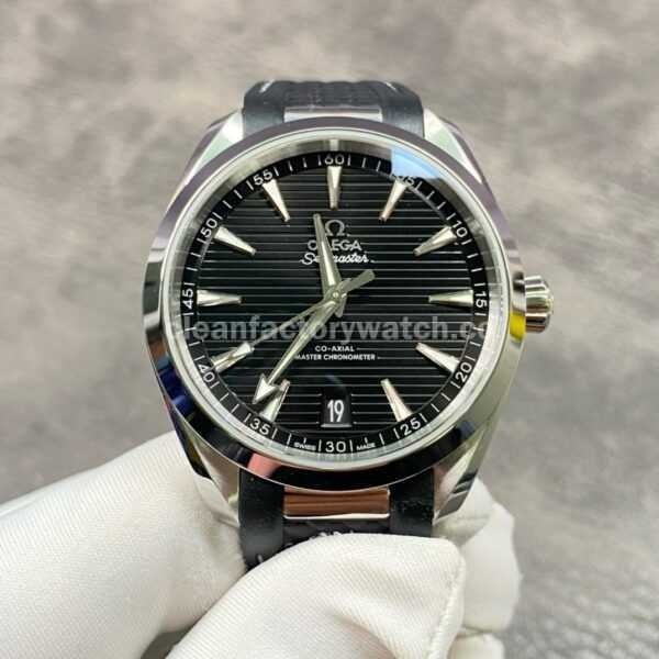 VS Factory Omega Seamaster Aqua Terra 220.12.41.21.01.001 41mm Steel Rubber Strap Black Dial