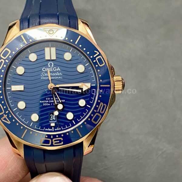 VS Factory Omega Seamaster Diver 300 M 210.62.42.20.03.001 Co‑axial Master Chronometer 42mm Rose Gold Rubber Strap Blue Dial