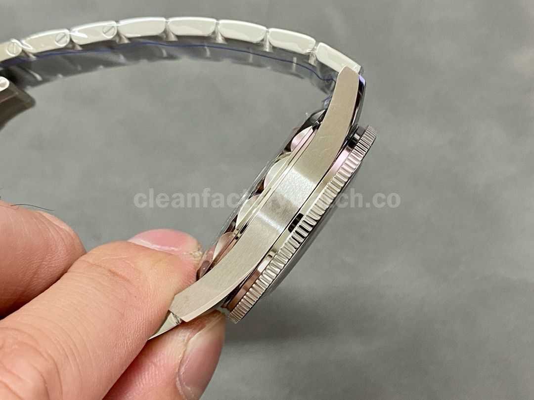 VS Factory Omega Seamaster Diver 300M 234.30.41.21.03.002 Co Axial Master Chronometer 41mm Full (5)