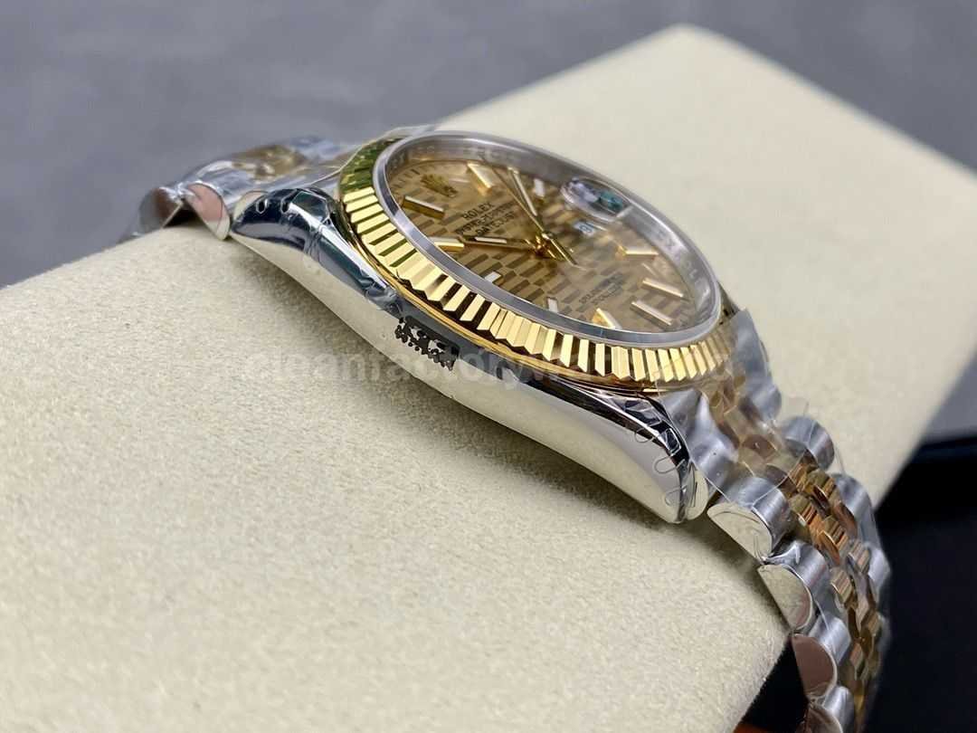 VS Factory Rolex Datejust 126233 0039 36mm Half Yellow Gold Fluted Motif Champagne Dial Jubilee (1)