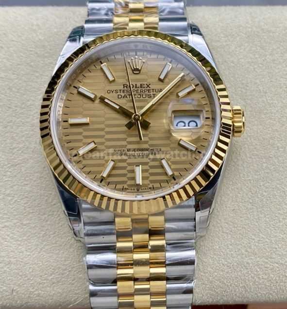 VS Factory Rolex Datejust 126233 0039 36mm Half Yellow Gold Fluted Motif Champagne Dial Jubilee (3)