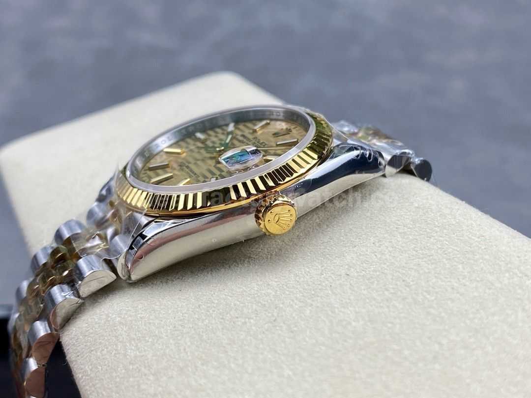 VS Factory Rolex Datejust 126233 0039 36mm Half Yellow Gold Fluted Motif Champagne Dial Jubilee (7)