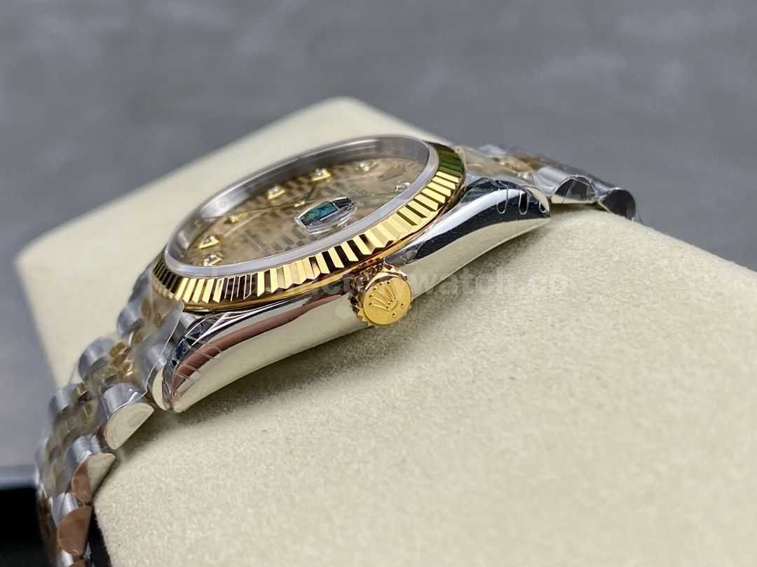 VS Factory Rolex Datejust 126233 0045 36mm Half Yellow Gold Diamond Fluted Motif Champagne (9)
