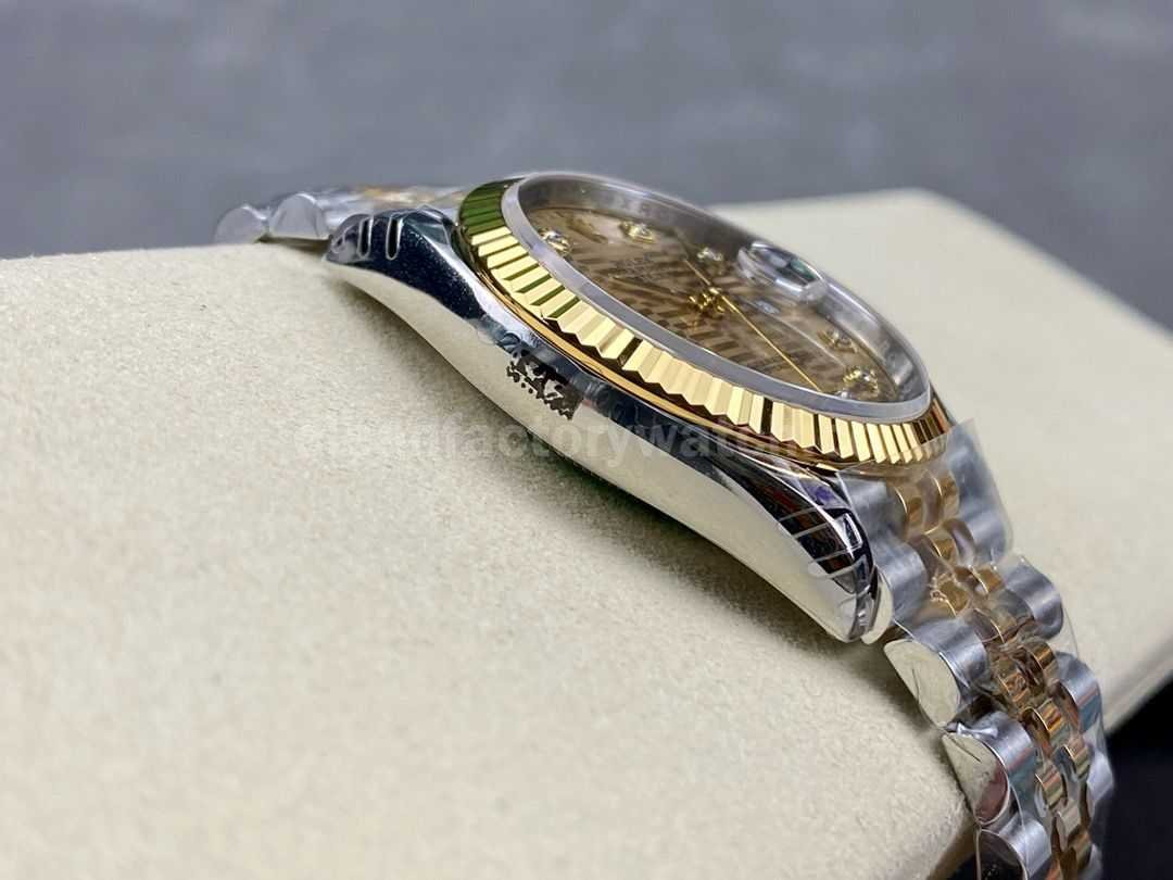 VS Factory Rolex Datejust 126233 0045 36mm Half Yellow Gold Diamond Fluted Motif Champagne Di (1)