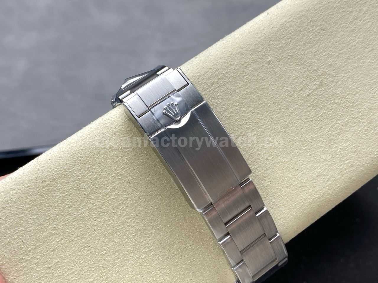 ARF Factory Rolex Explorer II 226570 0001 42mm Full Steel White Dial (4)
