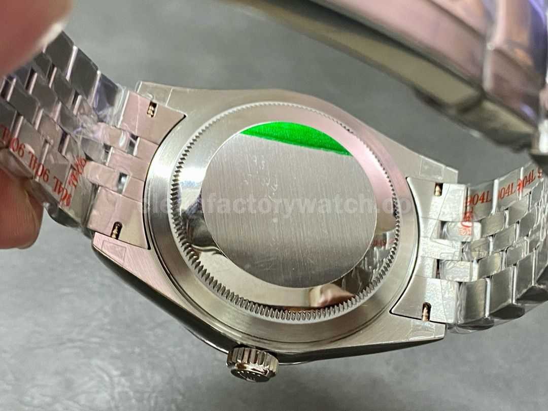 Noob Factory Rolex Sky Dweller 336934 0002 42mm Full White Gold Green Dial (3)