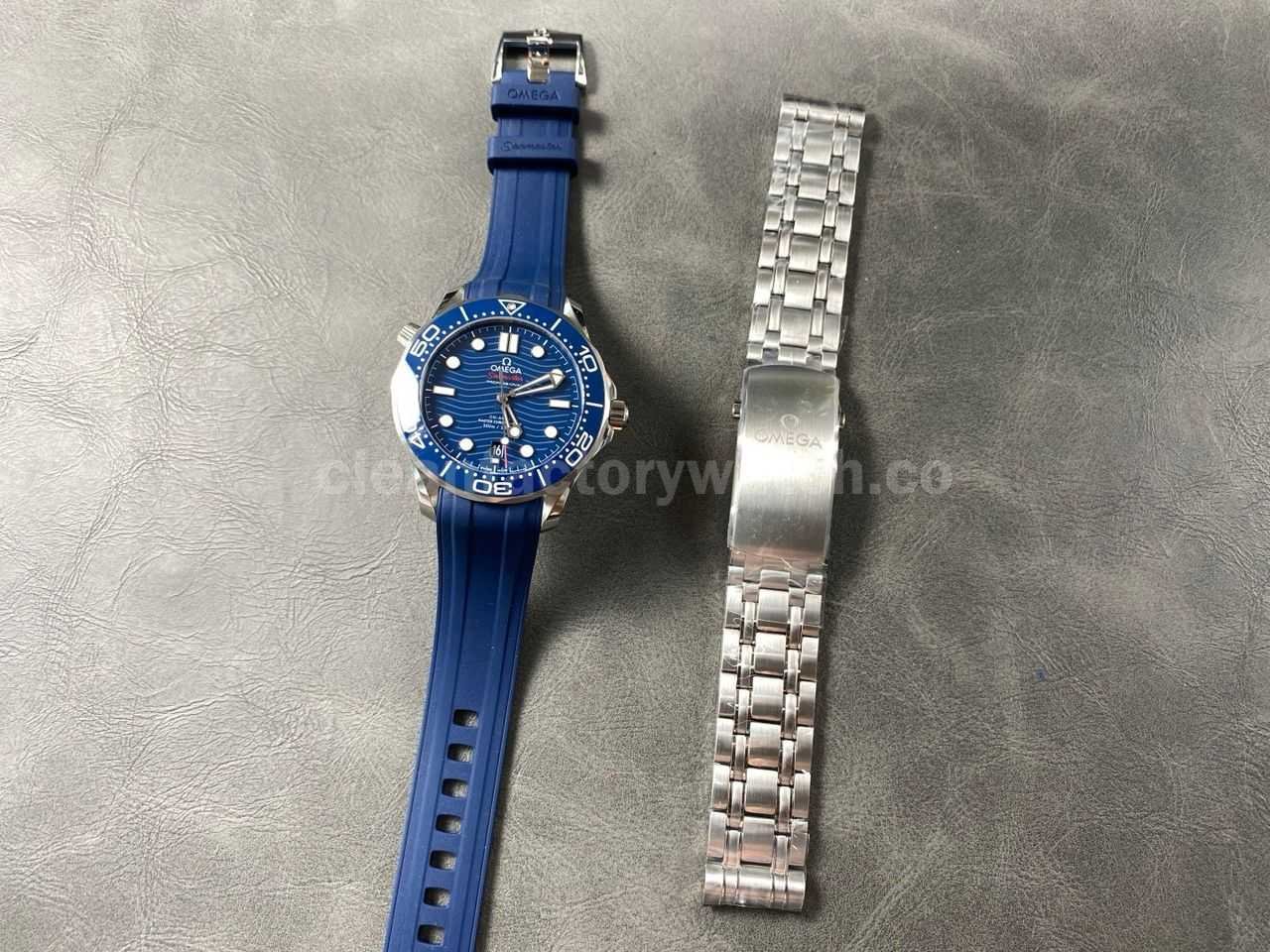 VS Factory Omega Seamaster Diver 300 M 210.32.42.20.03.001 42mm Blue Dial (7)