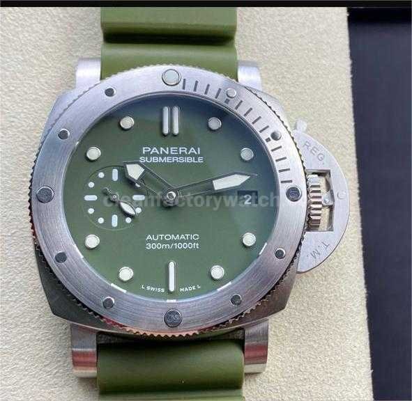 VS Factory Panerai Submersible PAM 01055  42mm Steel Verde Militare Green Rubber Strap Verde Militare Green Dial