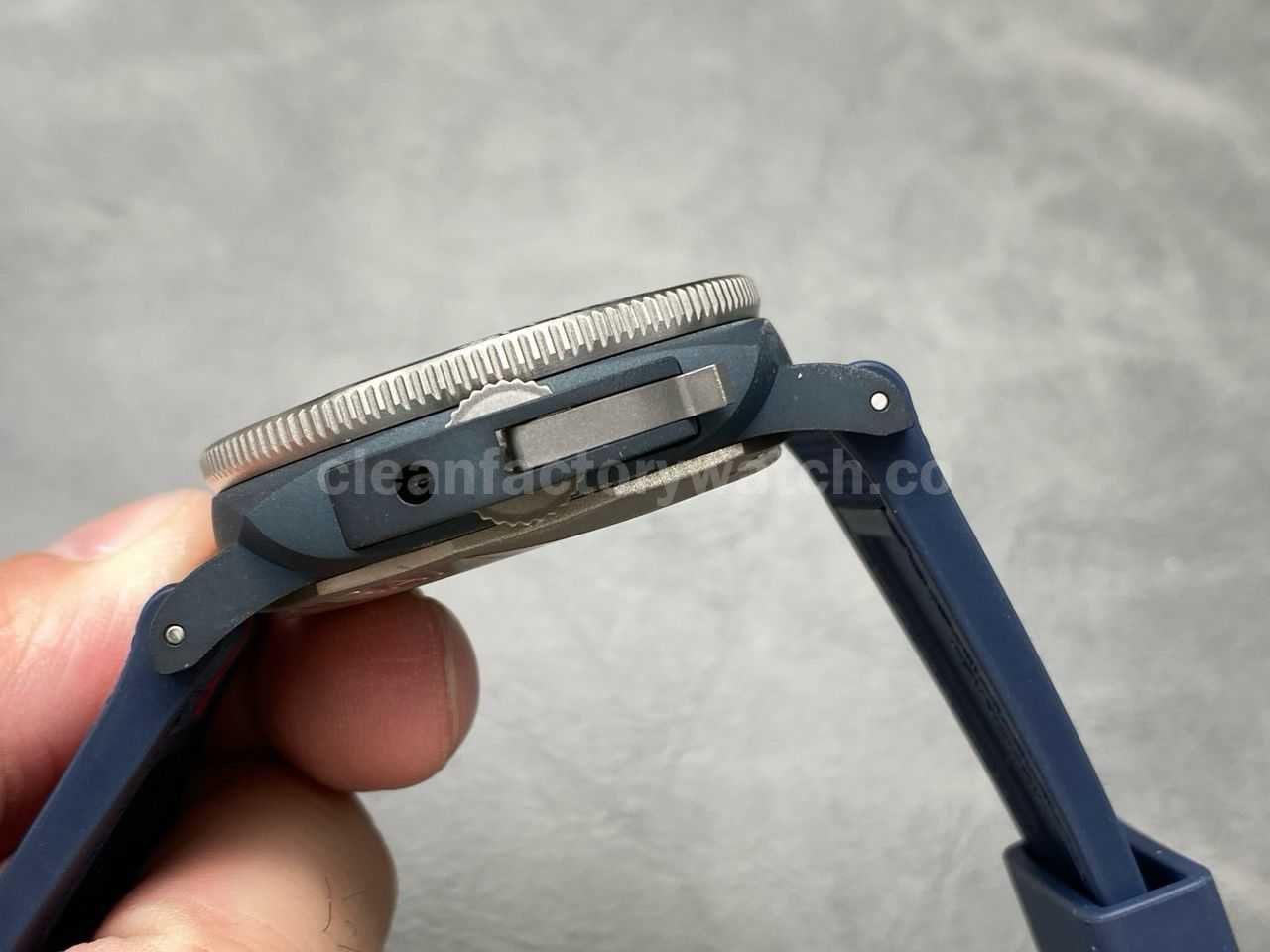 VS Factory Panerai Submersible PAM 01466 44mm Ceramic Rubber Strap Blue Dial (3)