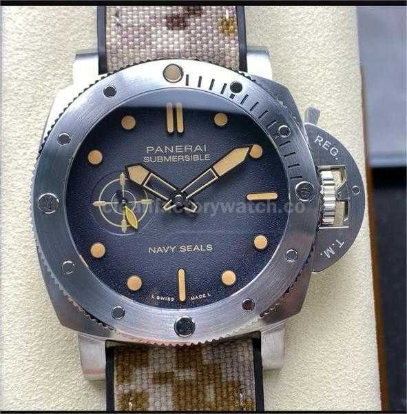 VS Factory Panerai Submersible PAM 1518 44mm Steel Rubber Strap Black Dial