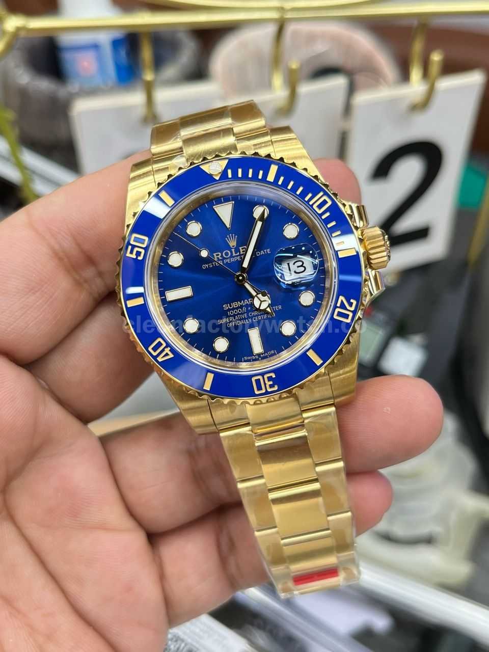 VS Factory Rolex Submariner Date 116618LB 40mm Full Yellow Gold Blue Dial (2)