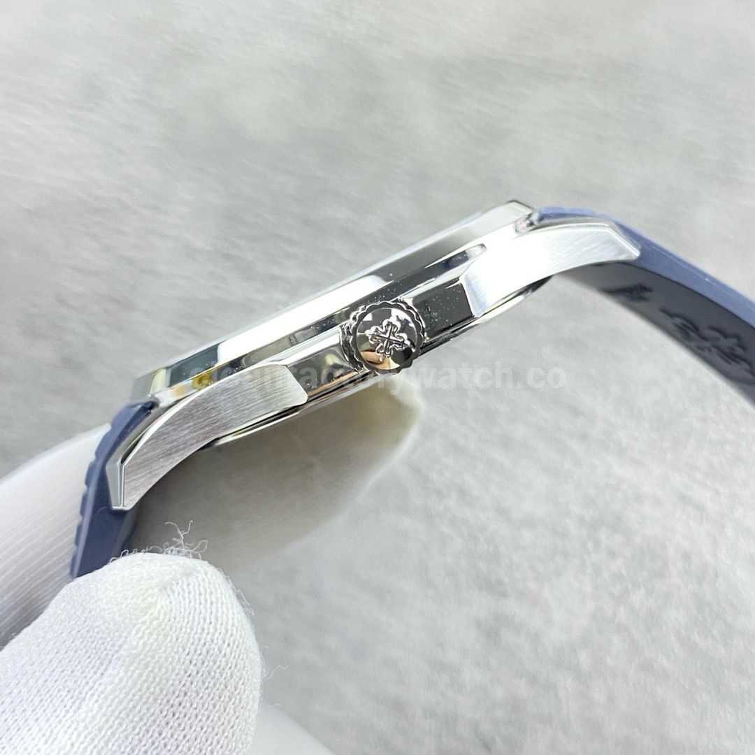 APW Factory Patek Philippe Aquanaut 5168G 001 Blue Rubber Strap Arabic Numerals Blue Dial (4)